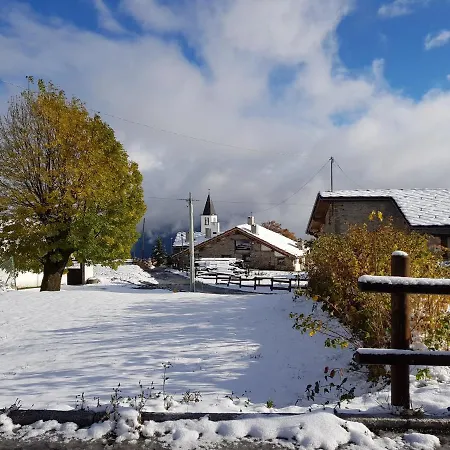 Grandze Vetan Lodge *